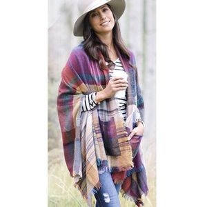 Grace and Lace Pocket Poncho Scarf